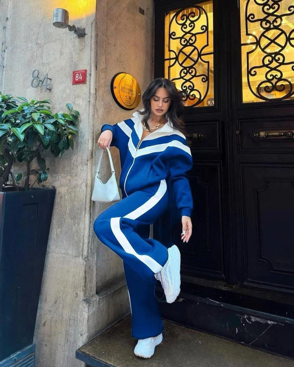 Ensemble de jogging deux pièces pour femmes avec bandes contrastées Echoarchiv