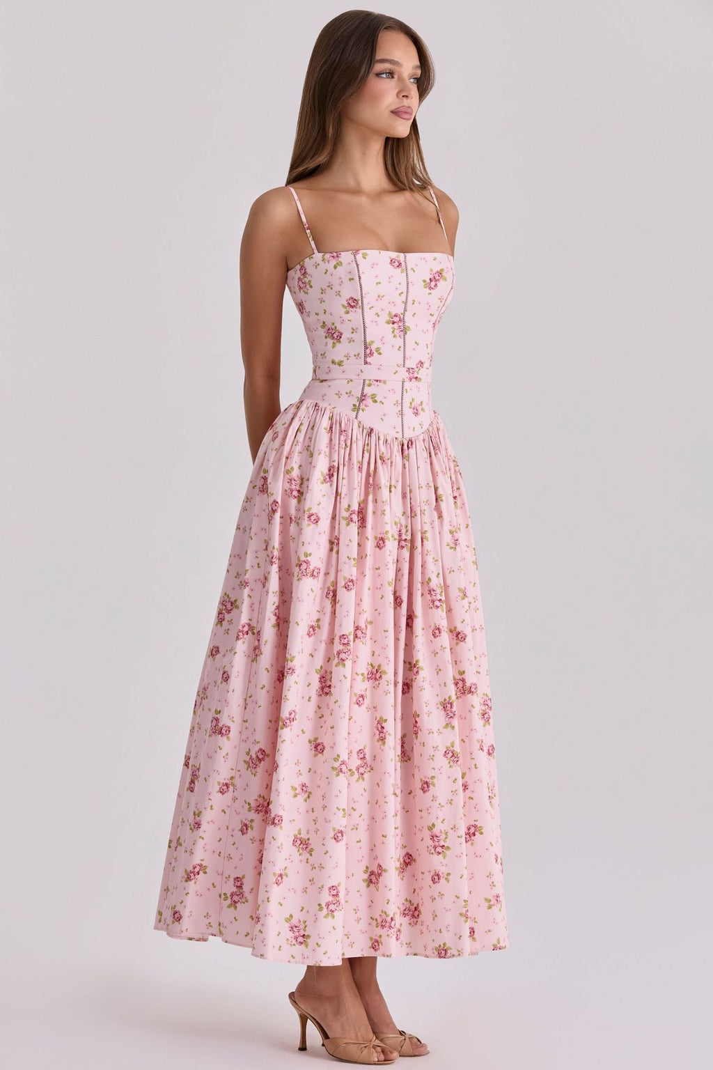 Robe corset cintrée pour femmes avec bretelles spaghetti et jupe évasée R&B