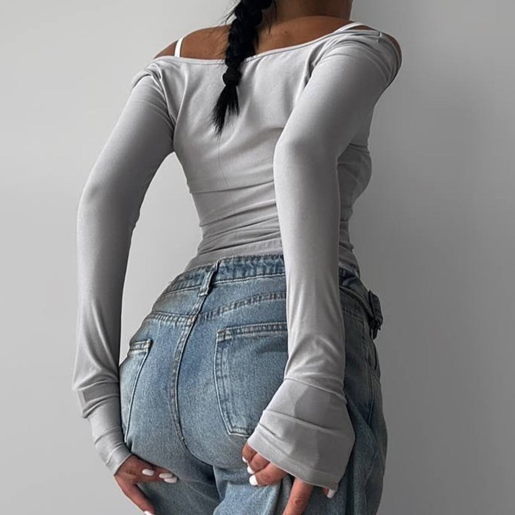 Top cropped à manches longues ajusté pour femmes avec décolleté carré et bretelles spaghetti doubles Echo Archiv