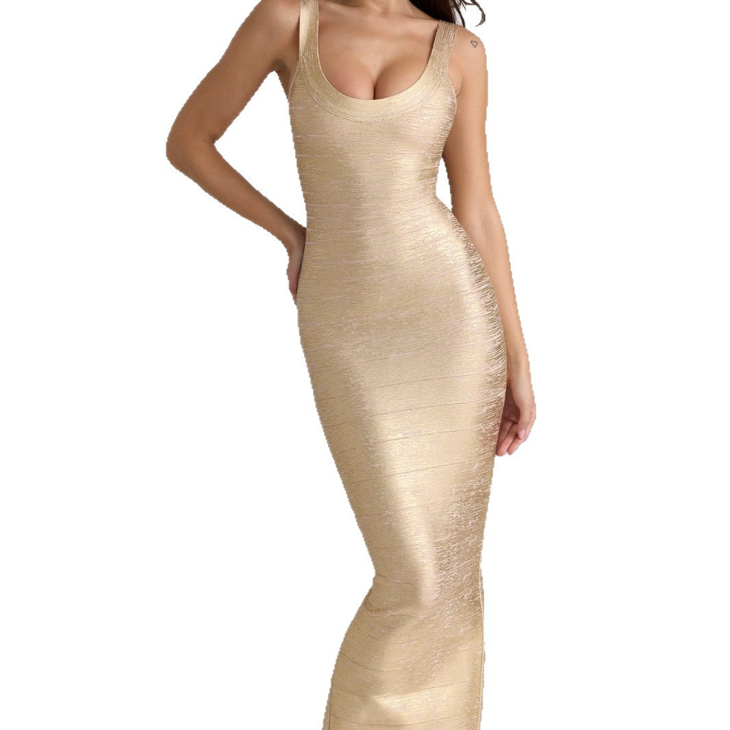 Robe maxi ajustée pour femmes en tissu scintillant avec décolleté plongeant Heidi-Mode