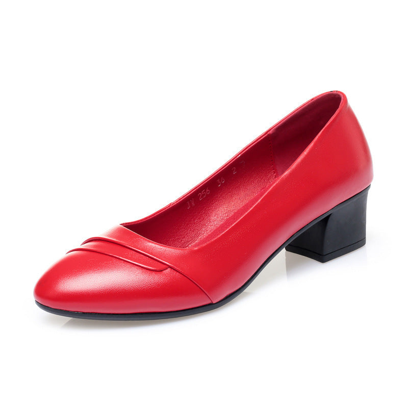 Pompes confortables pour femmes avec un design élégant à volants et un talon bloc confortable Heidi-Mode