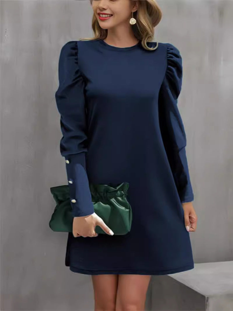 Robe fourreau pour femmes avec manches bouffantes froncées et poignets en perles Echo Archiv