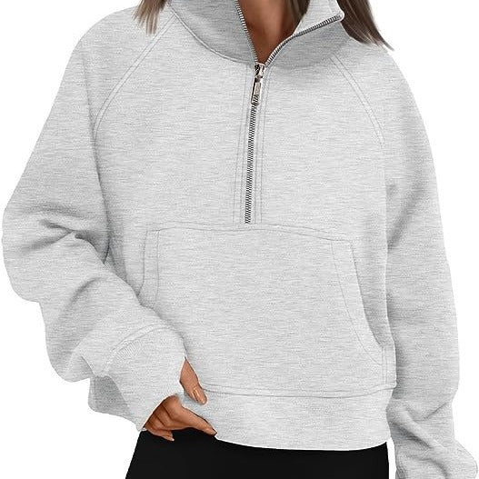 Sweat à capuche femme en polaire oversize raccourci avec demi-fermeture éclair, col montant, poche kangourou et poignets avec trou pour le pouce Echo Archiv