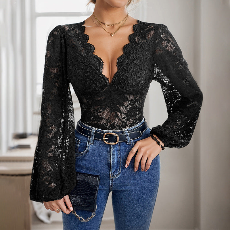Body en dentelle élégant pour femmes, cintré, style corset avec décolleté en cœur profond Echoarchiv