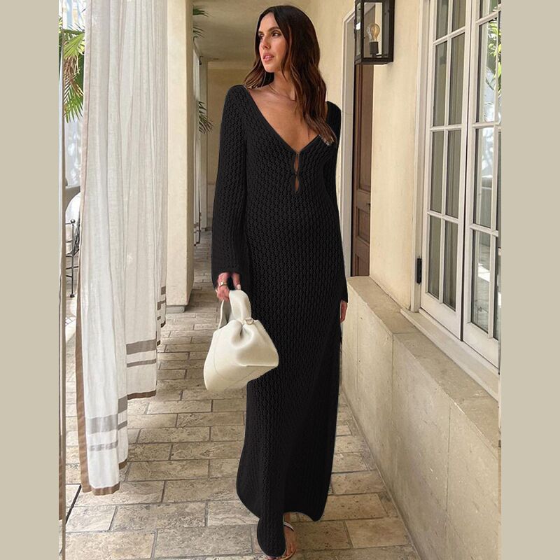 Robe en crochet élégante pour femmes avec décolleté profond R&B