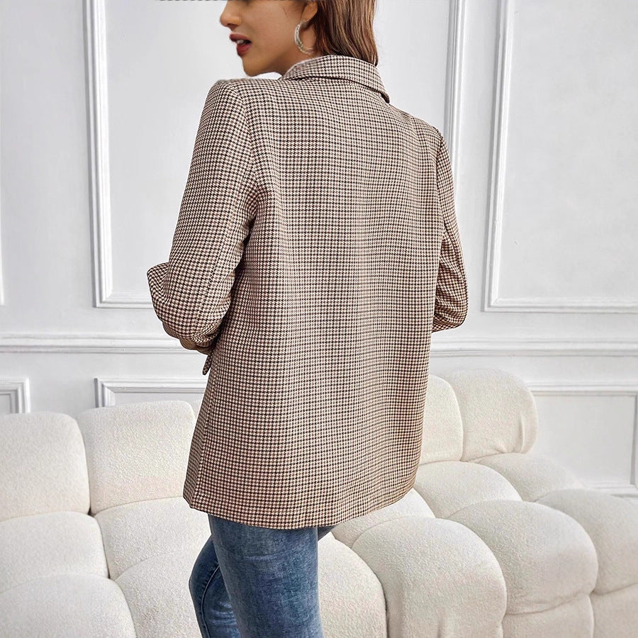 Blazer oversize à carreaux pour femmes avec poches passepoilées et épaules légèrement rembourrées