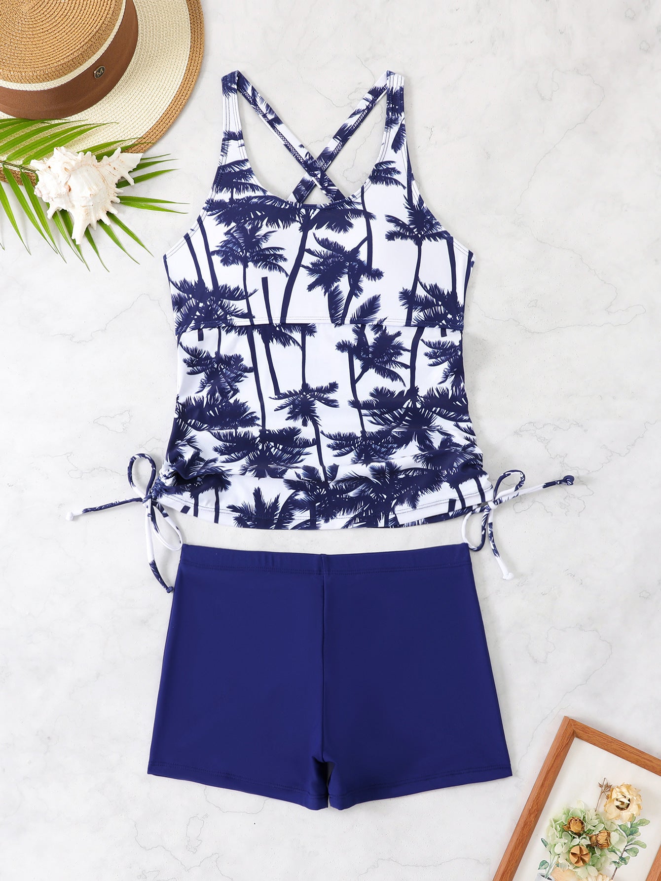 Tankini femme avec options de réglage raffinées et impression de palmier à la mode Echo Archiv