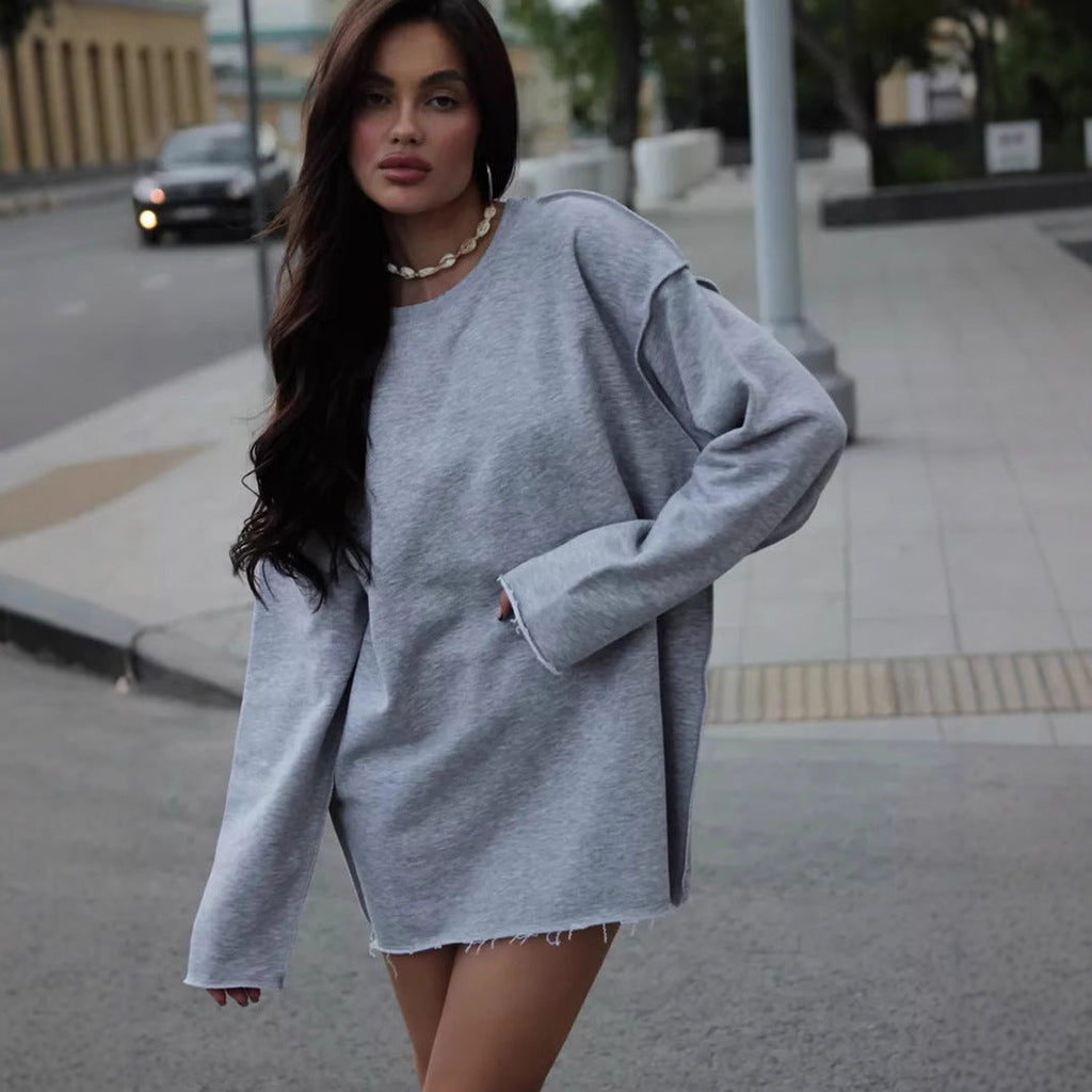 Sweatshirt oversized pour femmes avec ourlet effiloché et manches allongées