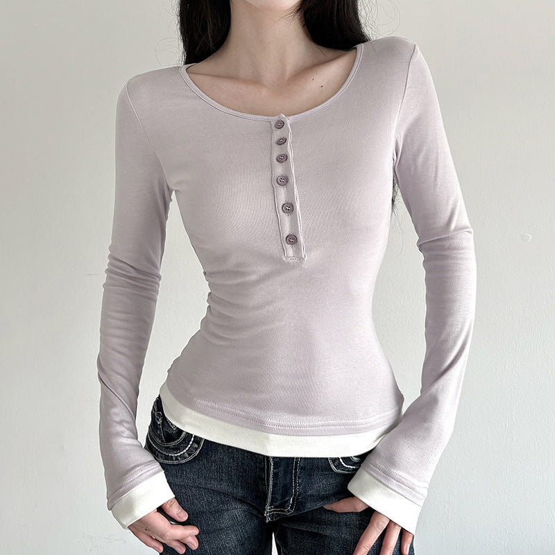 T-shirt Henley cropped ajusté pour femmes avec des bords contrastants Echo Archiv
