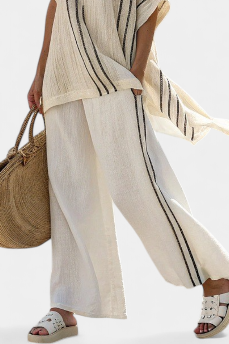 Greysen | Élégante Blouse en Lin Couleur Ivoire & Pantalons à Rayures Noires