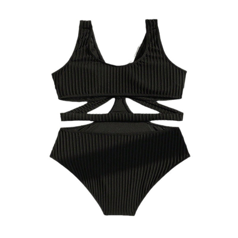 Maillot de bain une pièce sportif à découpes pour femmes R&B