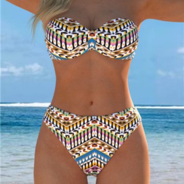 Bikini bandeau pour femmes avec un motif ethnique stylé et une taille haute R&B