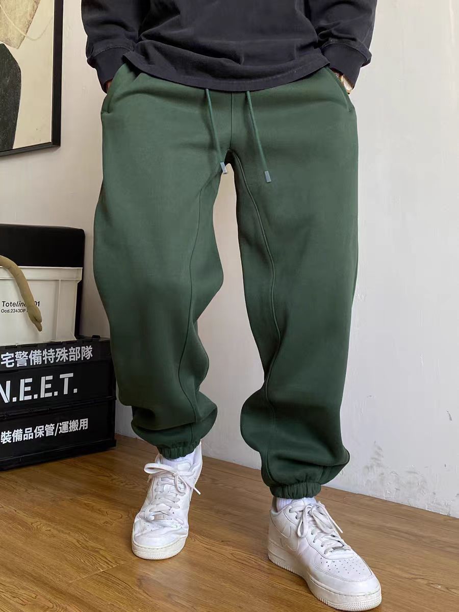 Pantalon de jogging tapered pour hommes avec couture d'entrejambe marquée, cordon de serrage et bords élastiques Echo Archiv