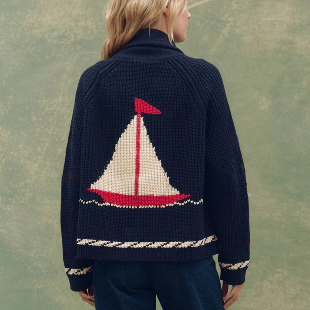 Cardigan en grosse maille pour femmes avec col à revers et intarsie de cheval Echoarchiv