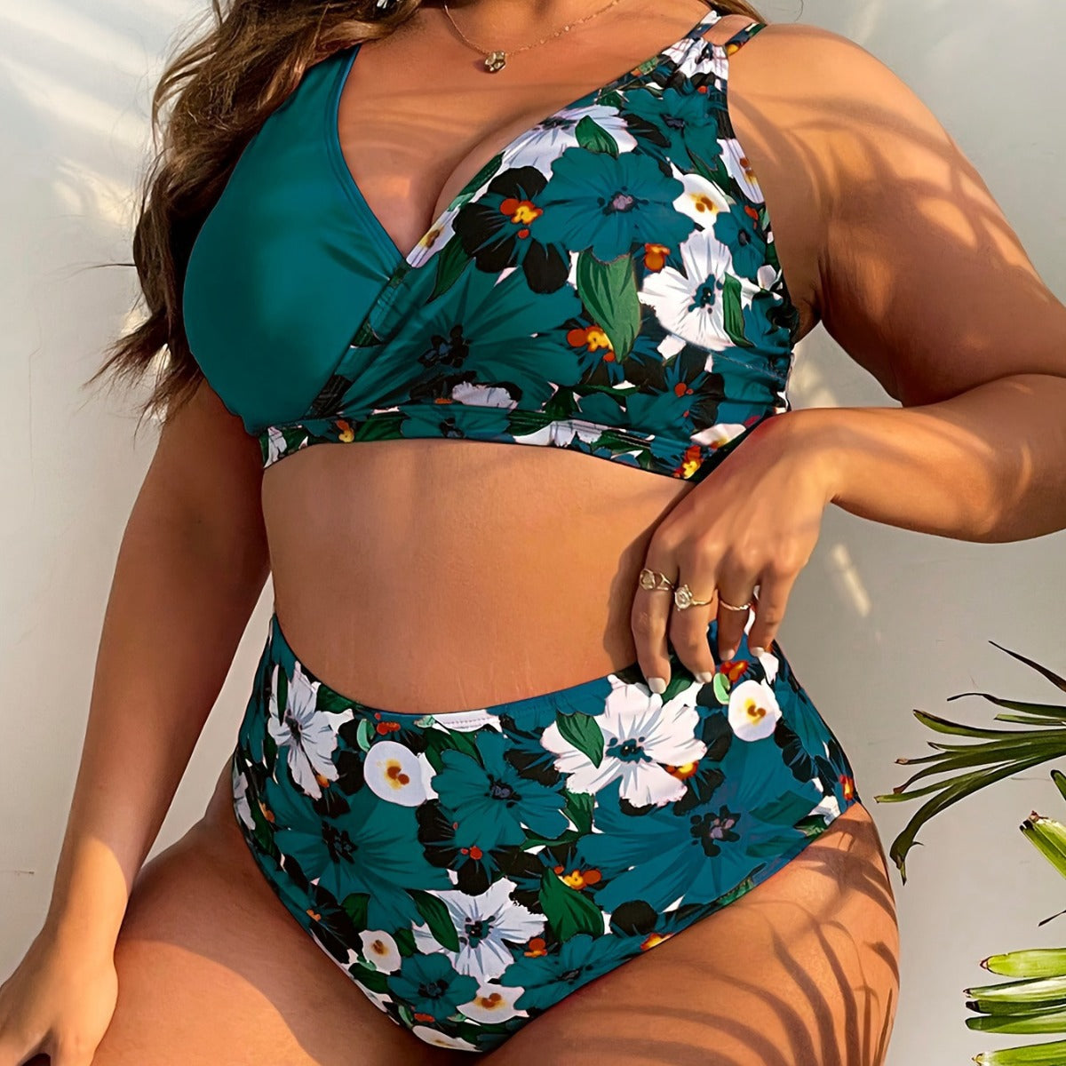 Ensemble de bikini de haute qualité pour femmes avec imprimé floral romantique et taille haute confortable Echo Archiv