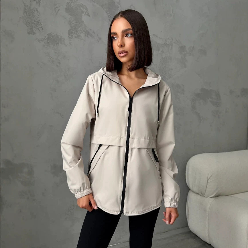 Veste coupe-vent légère pour femmes