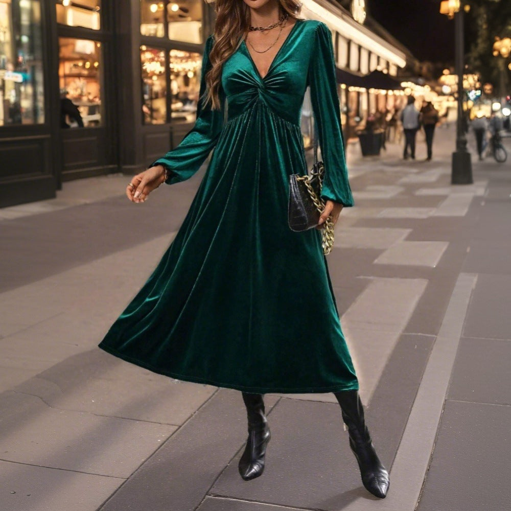 Robe mi-longue en velours pour femme, avec un corsage torsadé et une jupe évasée