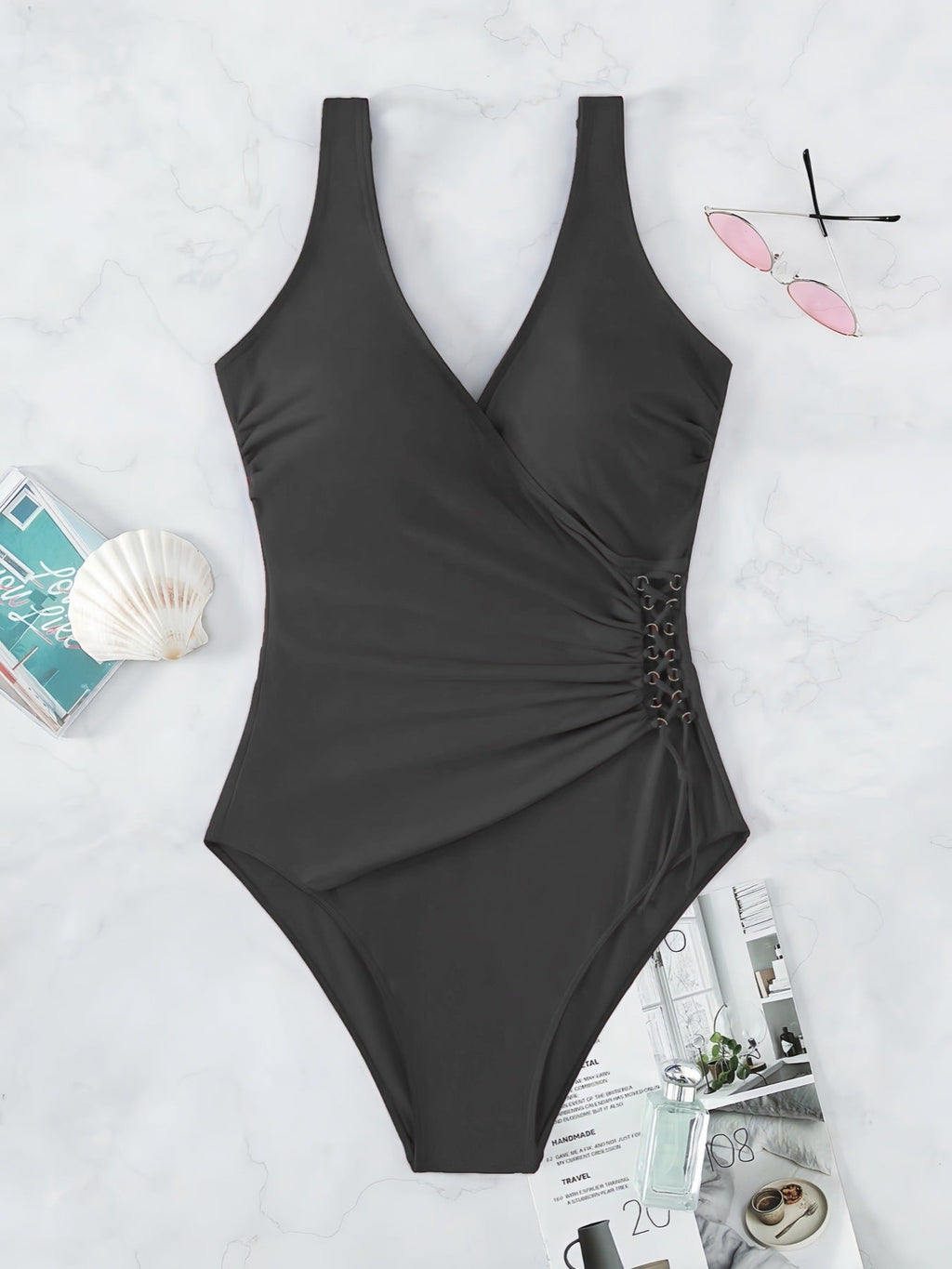 Maillot de bain une pièce pour femmes avec un design drapé raffiné R&B