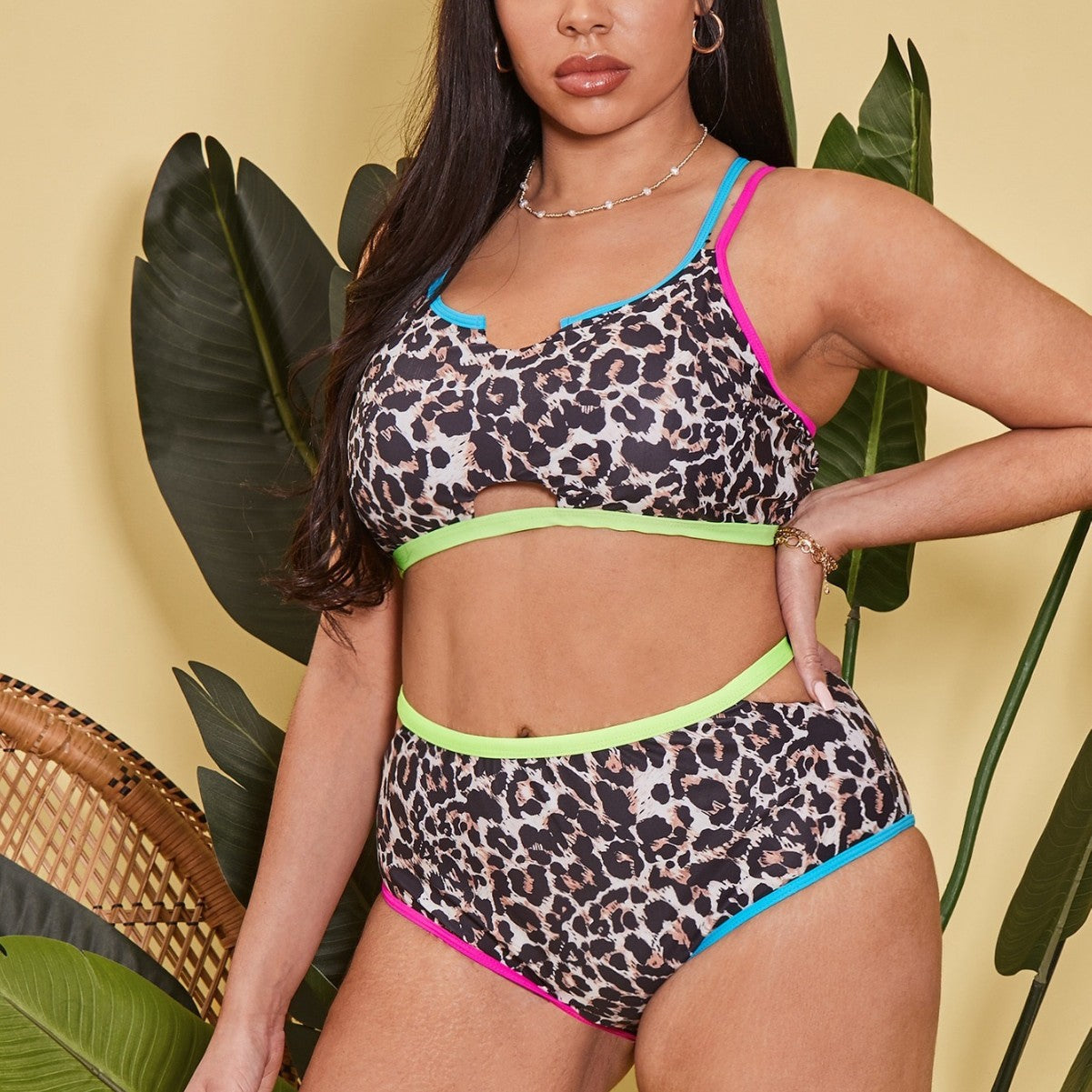 Bikini de haute qualité pour femmes avec un motif léopard tendance R&B