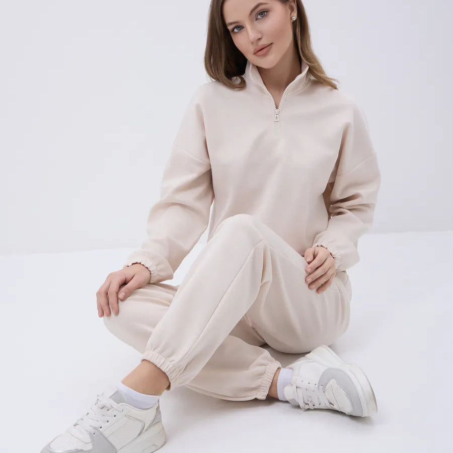 Ensemble lounge doux pour femmes avec demi-fermeture éclair, pantalon à cordon et poignets élastiques Echo Archive