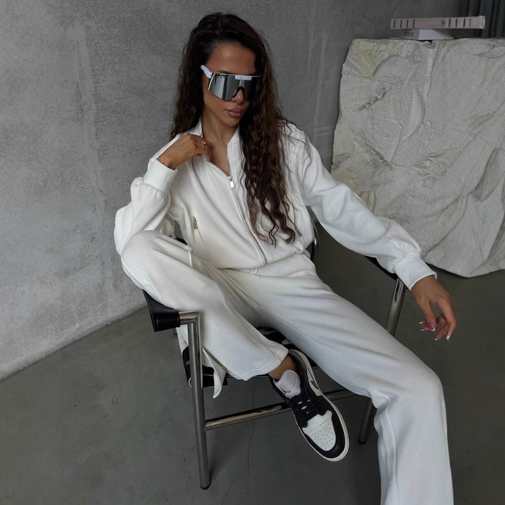 Ensemble en velours doux pour femmes avec bomber à fermeture éclair courte et pantalon taille haute avec fente Echo Archiv