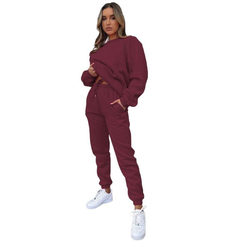 Ensemble de loungewear Cozy à deux pièces pour femmes avec col rond oversize et jogging taille haute avec cordon Echo Archiv