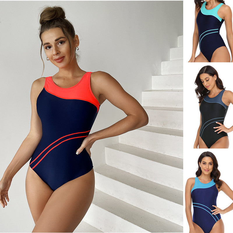 Maillot de bain femme avec design moderne à dos nageur et coupe sportive R&B