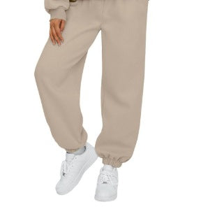 Ensemble de jogging lounge confortable pour femmes avec hoodie oversize et pantalon de jogging taille haute Echo Archiv