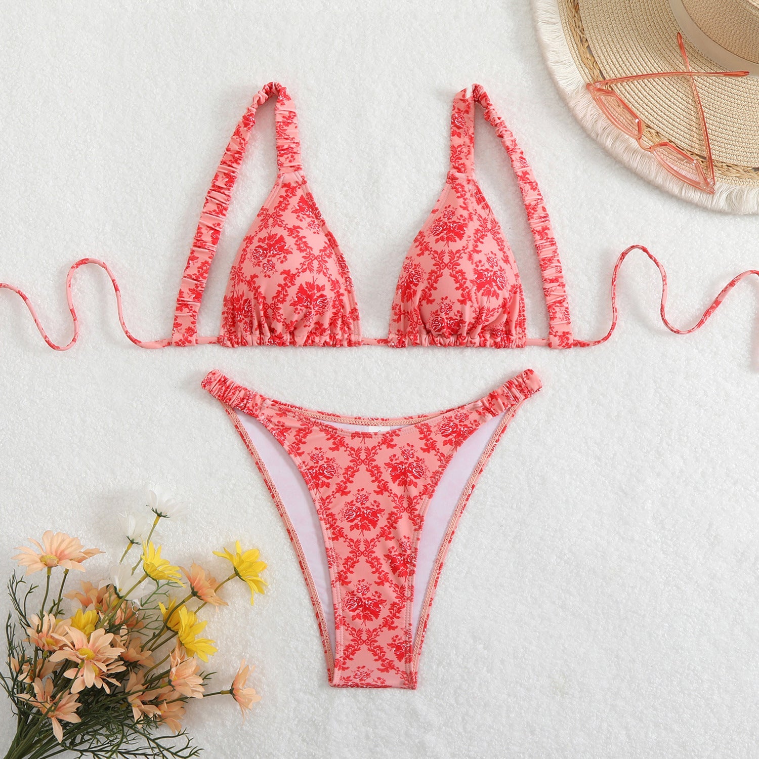 Bikini triangle pour femmes avec volants décoratifs Echo Archiv