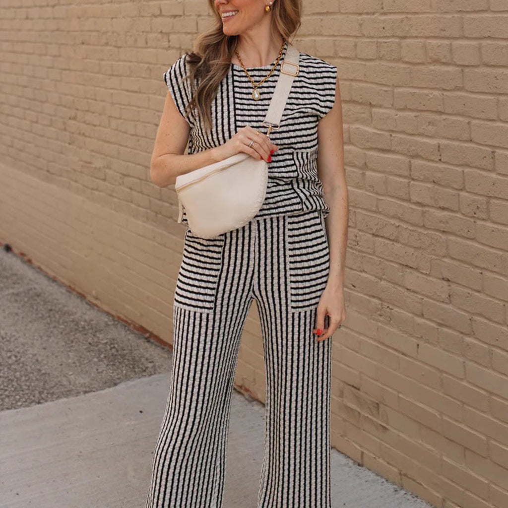 Tenue décontractée pour femmes avec éléments rayés R&B