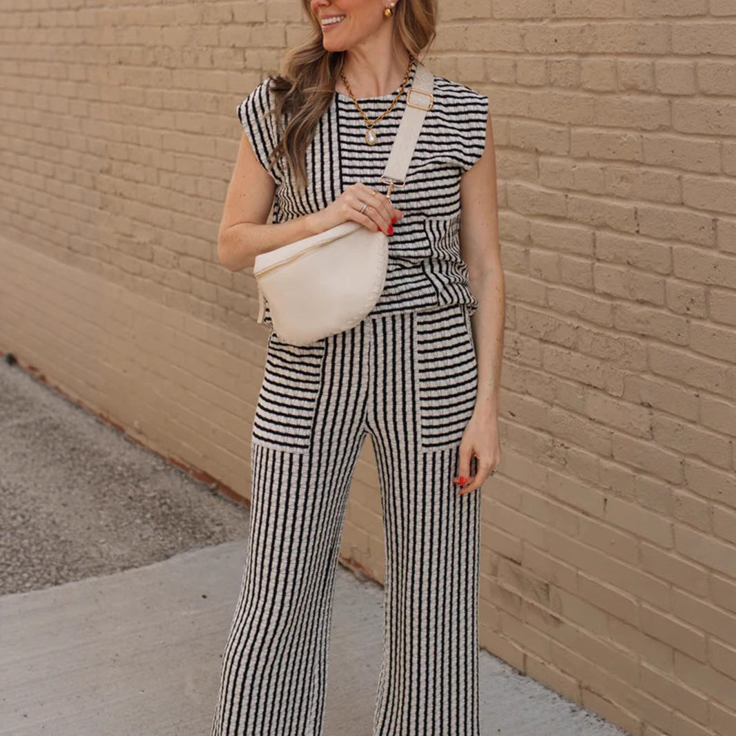 Tenue décontractée pour femmes avec éléments rayés R&B
