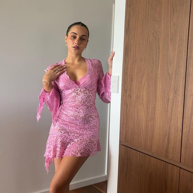 Robe en dentelle pour femmes avec volants élégants R&B