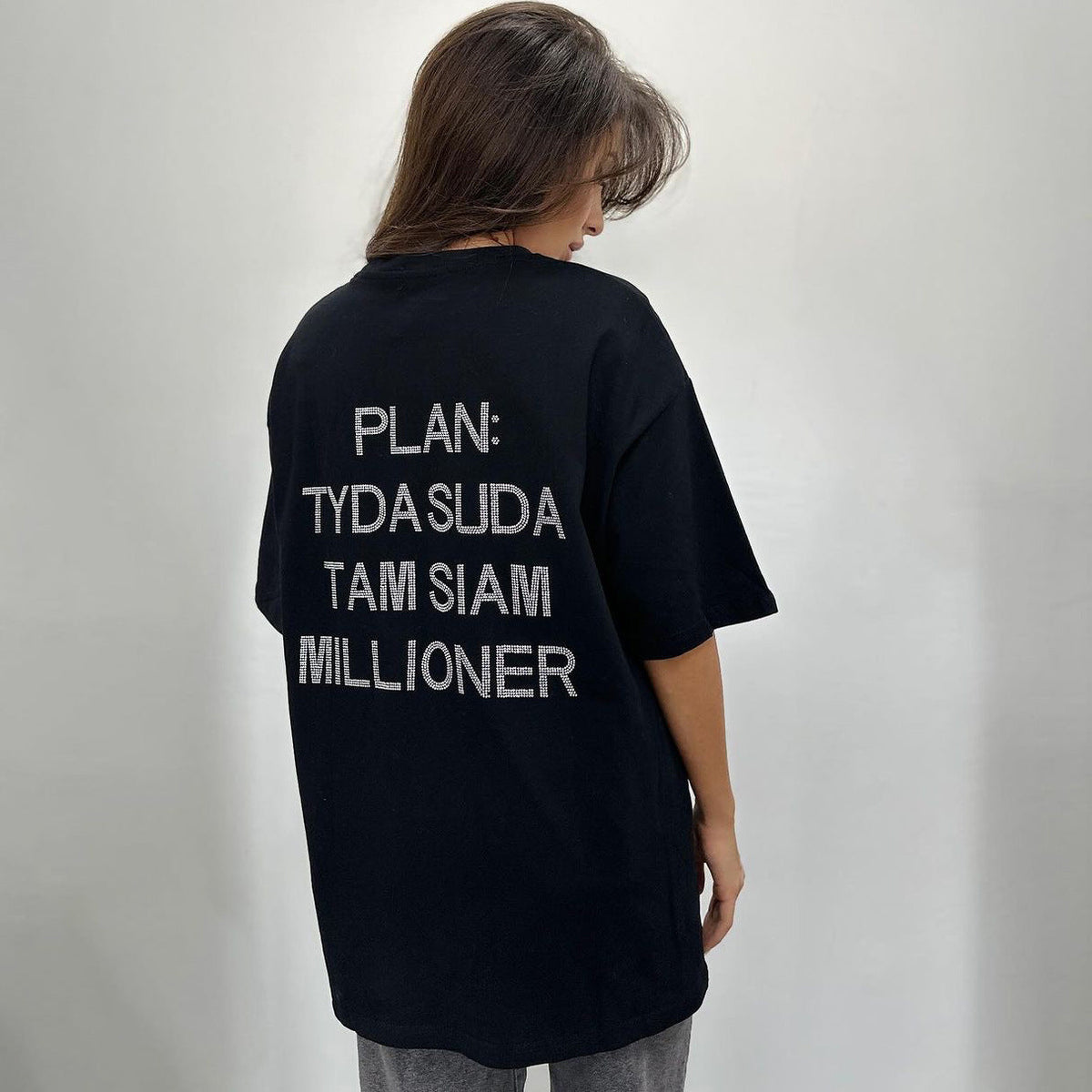 T-shirt oversize pour femmes avec inscription en strass dans le dos