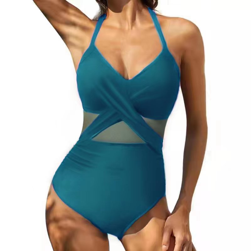 Maillot de bain une pièce haut de gamme pour femmes avec des détails tendance en cut-out R&B