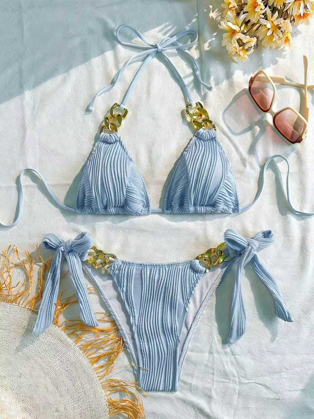Bikini triangle pour femmes avec éléments décoratifs en chaîne Echo Archiv