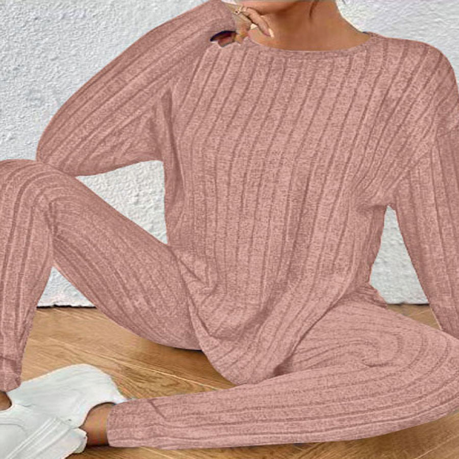 Ensemble Relax en Tricot Rippé pour Femmes avec Col Rond et Jogger Slim Echoarchiv