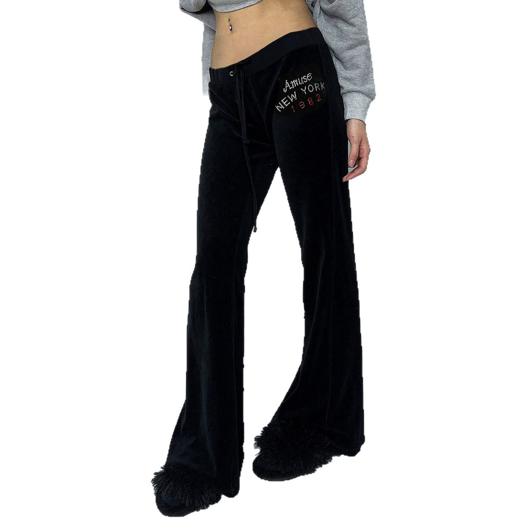 Pantalon de lounge en velours large pour femmes avec ceinture à cordon, cordon de serrage et broderie logo discrète Echo Archiv