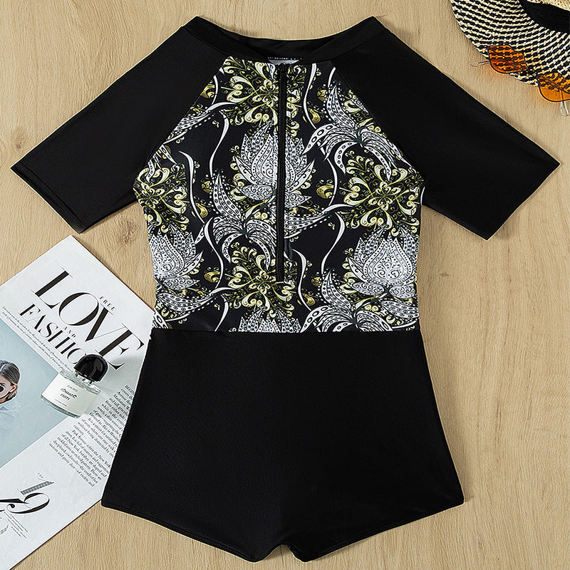 Combinaison de sport pour femmes avec un design floral et manches courtes R&B