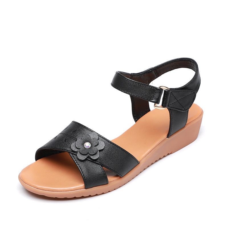 Sandales confortables pour femmes avec accents floraux décoratifs Heidi-Mode