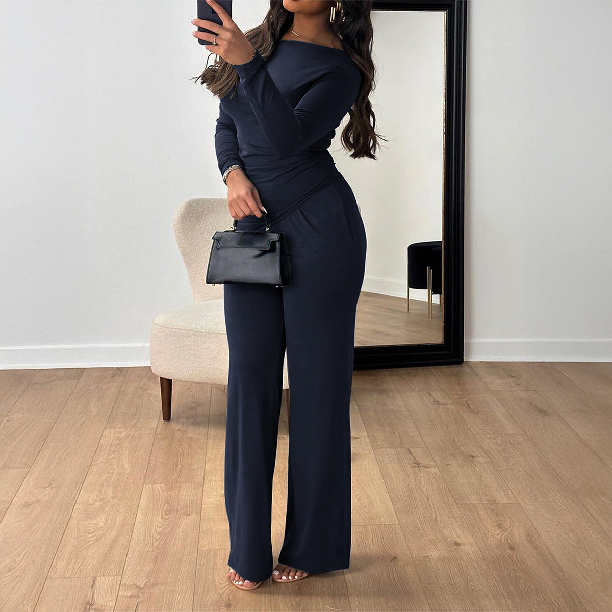 Ensemble en jersey à deux pièces pour femmes avec look drapé asymétrique, top à manches longues et pantalon taille haute ample Echo Archiv