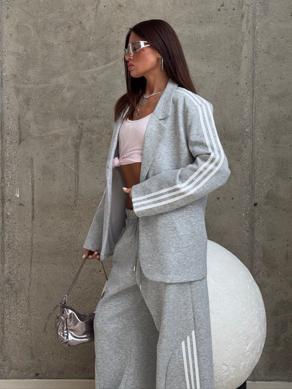 Veste Sweat pour Femmes et Pantalon de Jogging Oversize Echoarchiv