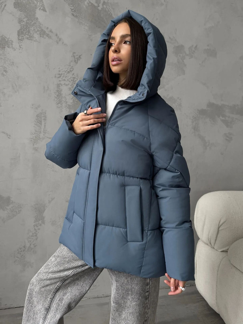 Veste matelassée oversize pour femmes avec capuche et poches intégrées