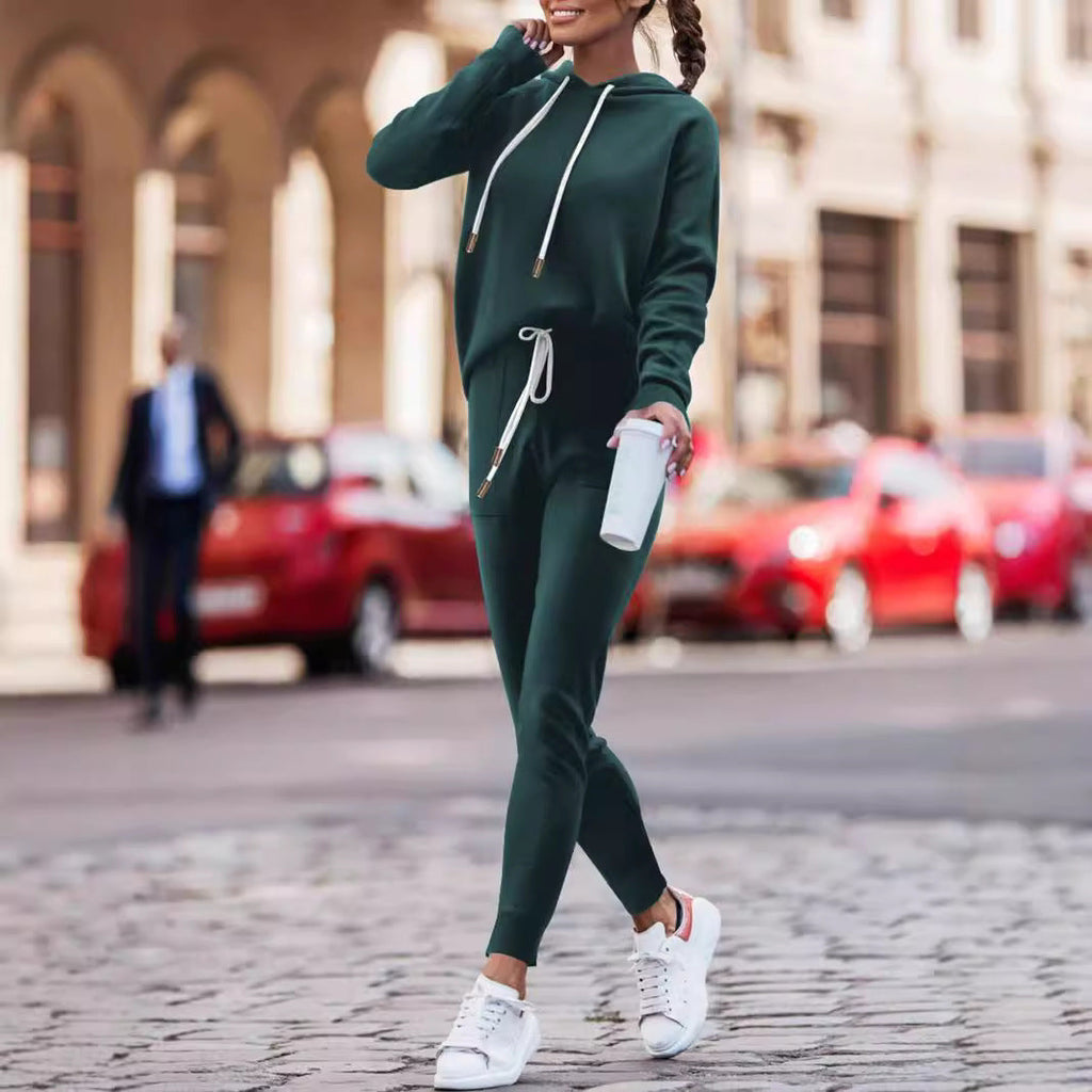 Ensemble de sweat à capuche décontracté et pantalon de jogging ajusté pour femmes