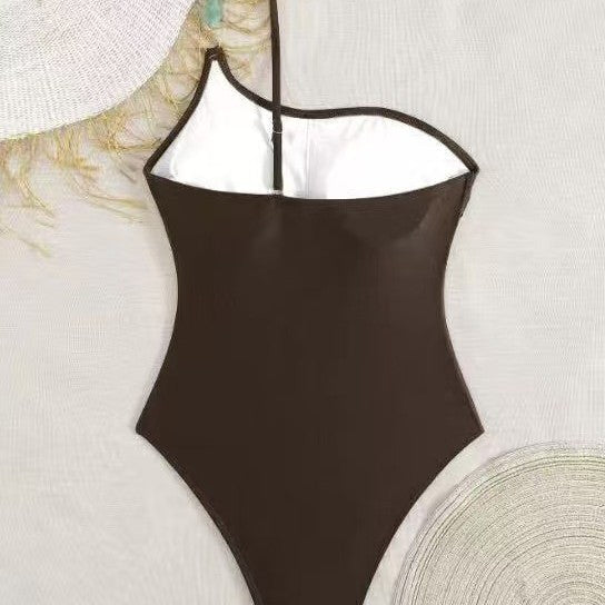Maillot de bain une pièce élégant pour femmes avec un design de bretelles unique R&B