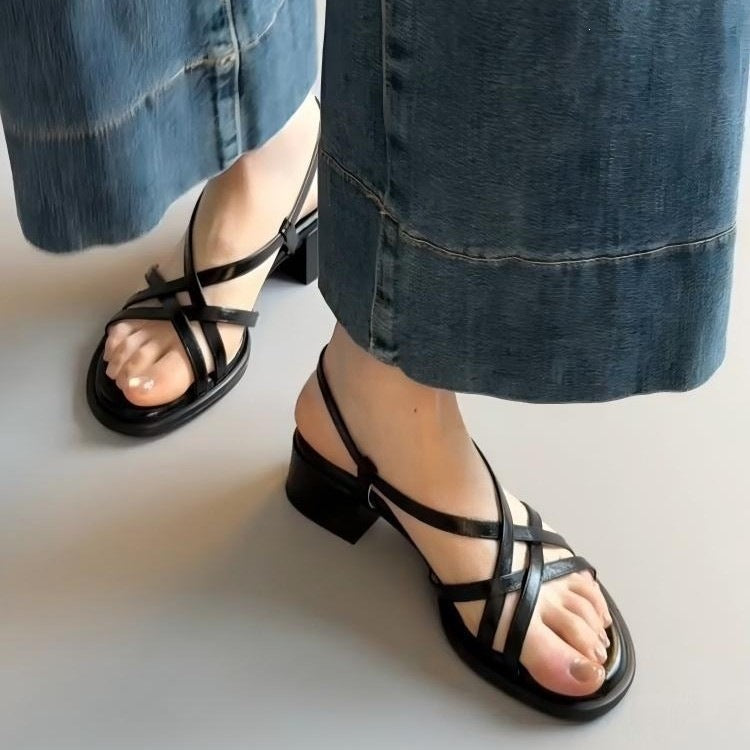 Sandales confortables pour femmes avec design à lanières tendance R&B