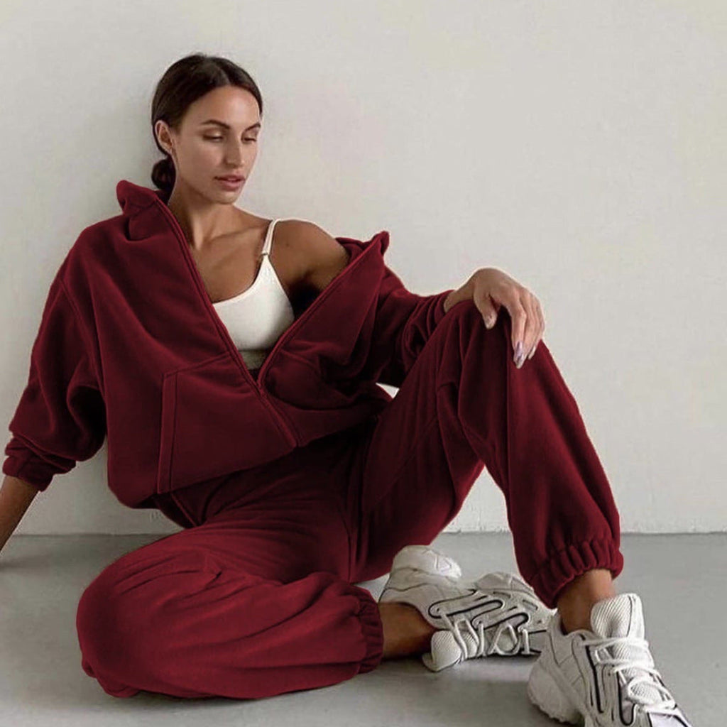 Ensemble de sweat à capuche oversize pour femmes avec poche kangourou et pantalon de jogging cargo