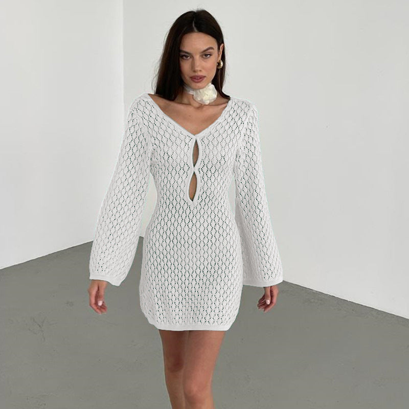 Robe en crochet élégante pour femmes avec décolleté profond R&B