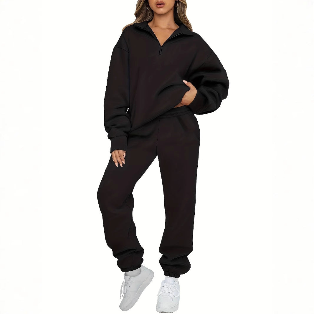 Ensemble de détente pour femmes en deux parties avec sweat-shirt à demi-fermeture éclair et coupe oversize, pantalon de jogging Echo Archiv