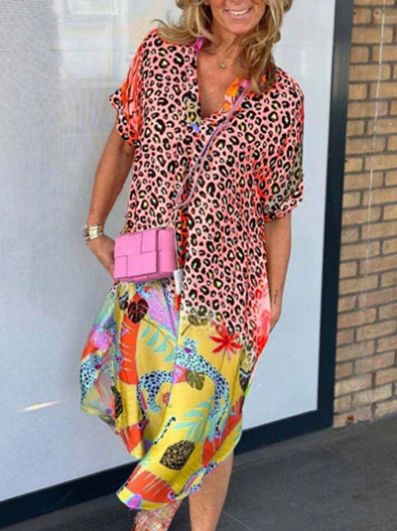 Robe midi à décolleté en V, ample, avec motif léopard et motifs tropicaux R&B