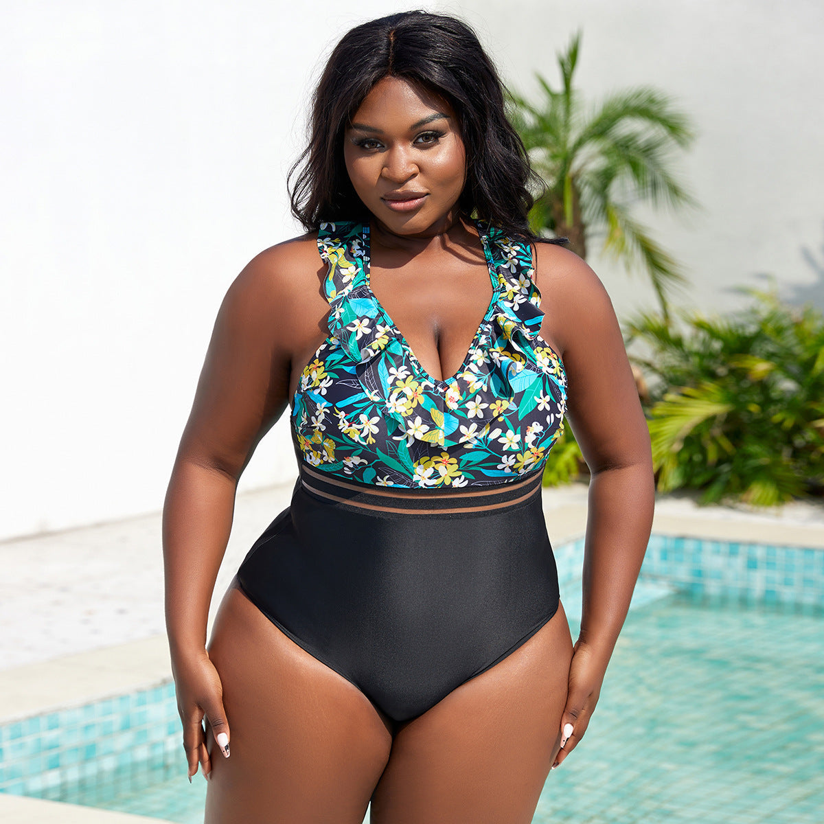 Maillot de bain taille haute pour femmes avec détails en volants et haut floral R&B